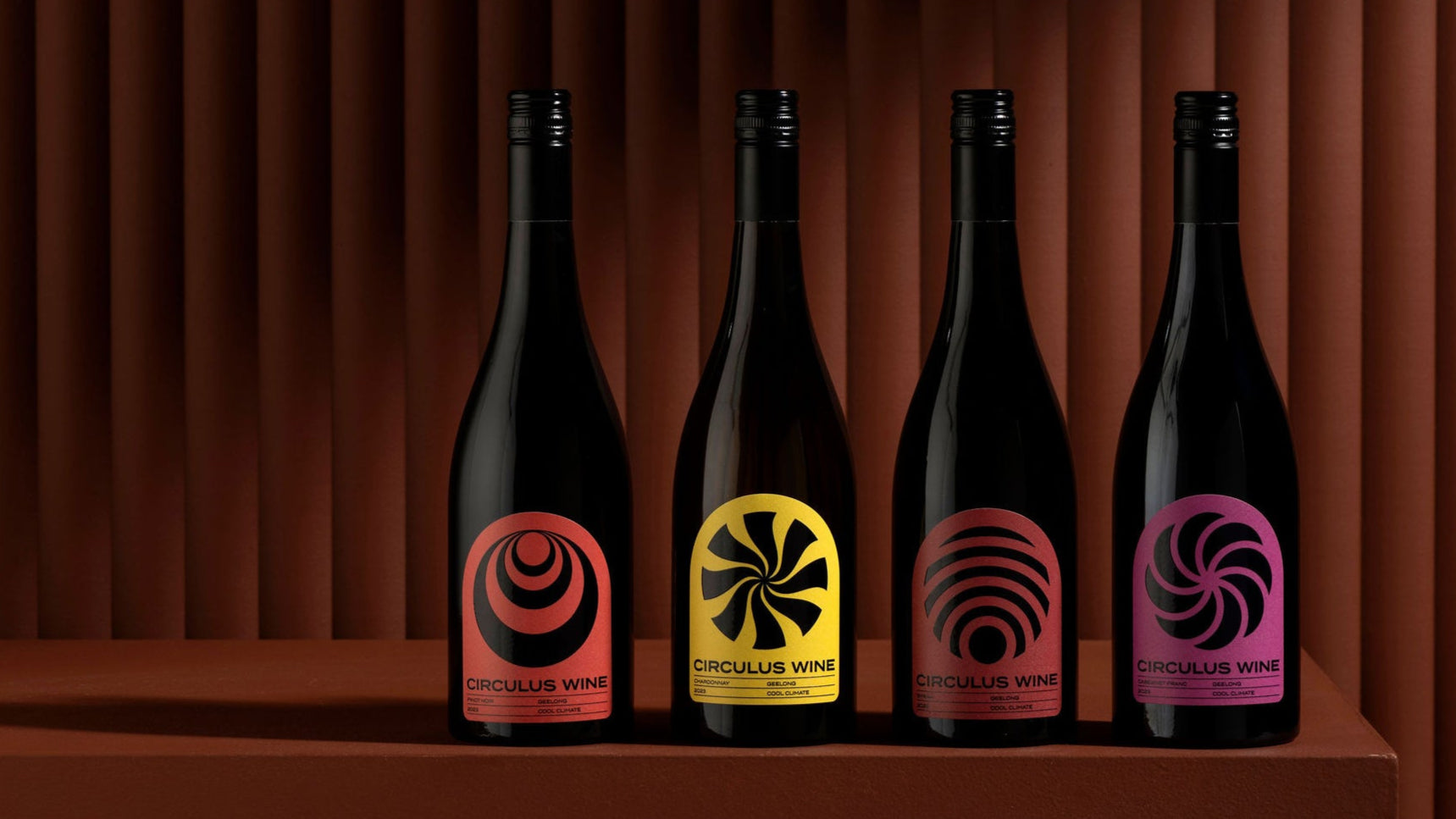 Circulus wine bottles